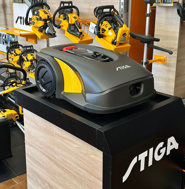 ROBOT CORTACÉSPED A 3000