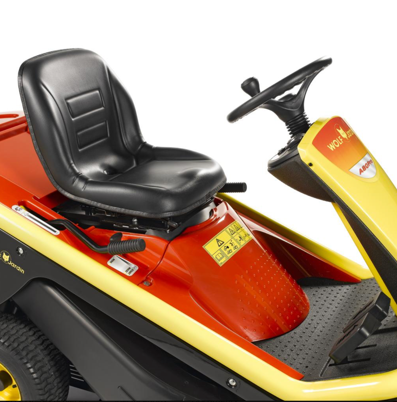 TRACTOR CORTACÉSPED Serie A80P3