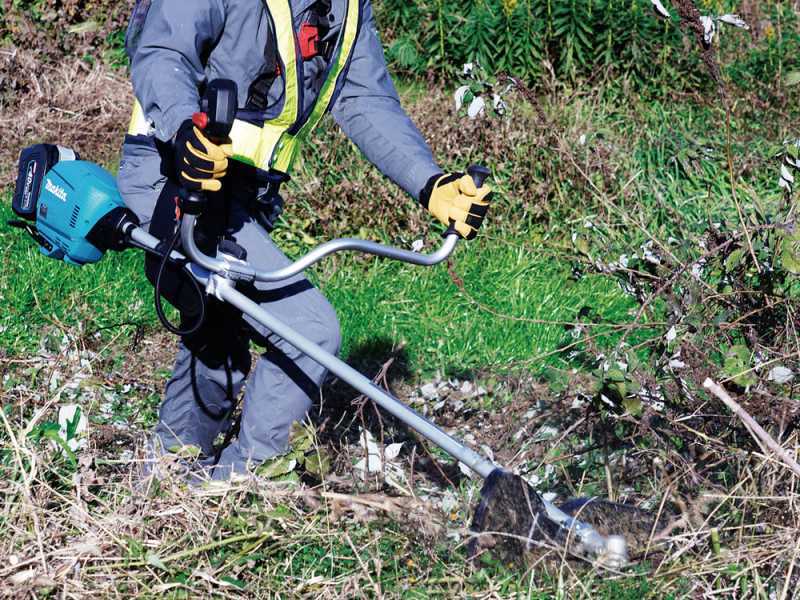 Desbrozador XGT ®UR013G