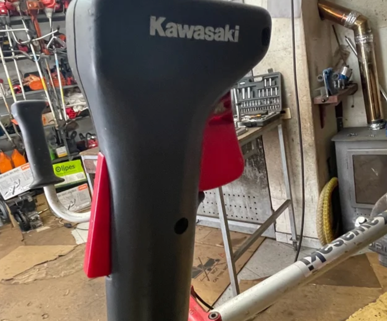DESBROZADORA KAWASAKI TH43