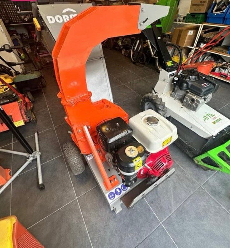 ASTILLADORA DORMAK SH85. SEMINUEVA